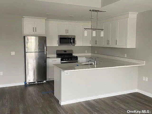 221 Eastview Dr #18 — Photo 3