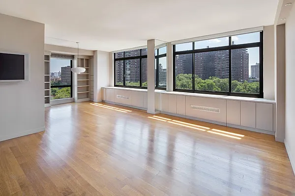 Sold by Keller Williams NYC | media 15