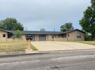 205 A&b N Manor Dr, Kerrville, TX 78028