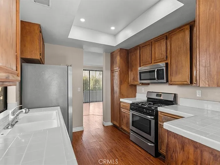 2621 Plaza Del Amo #504 — Photo 6