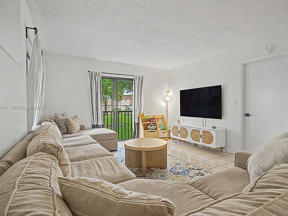 4th image of 13045 SW 68th St APT 111