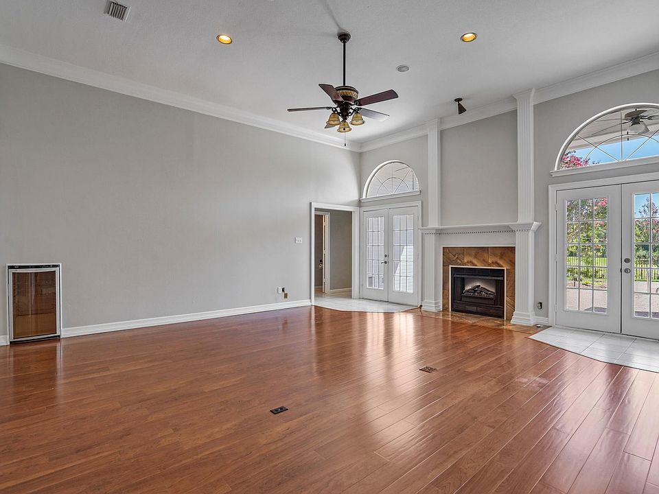 1st image of 1419 Sweet Gum Cir