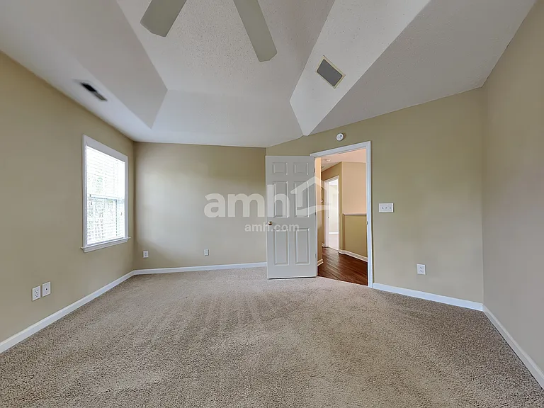 4465 Greenfield Way Dr — Photo 13