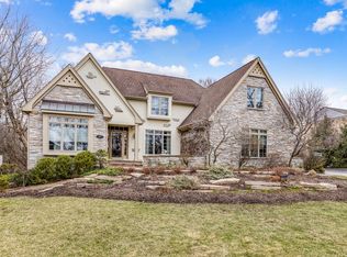 632 Sycamore Rd, Barrington, IL 60010