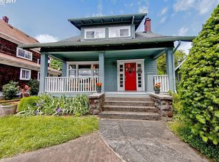 1017 SE Tacoma St, Portland, OR 97202