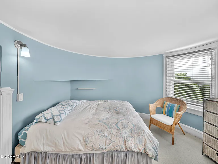 160 Portland Rd — Photo 38