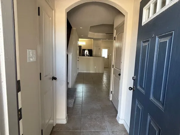 Lake View Drive, 6846 Lakeview Dr #102, San Antonio, TX 78244