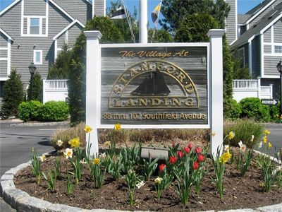 94 Southfield Ave APT 601, Stamford, CT, 06902
