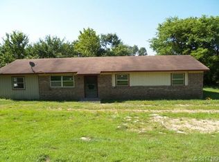18729 E 670th Rd, Tahlequah, OK 74464