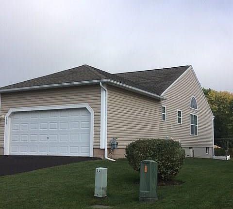 3rd image of 5047 Betsy Ross Way