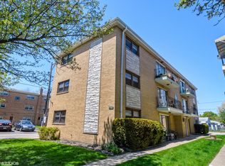 5542 W Bryn Mawr Ave #1S, Chicago, IL 60646