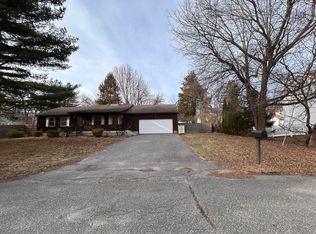 15 Harmon Ave, East Longmeadow, MA 01028