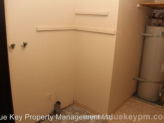 5th image of 1116 W 36th St