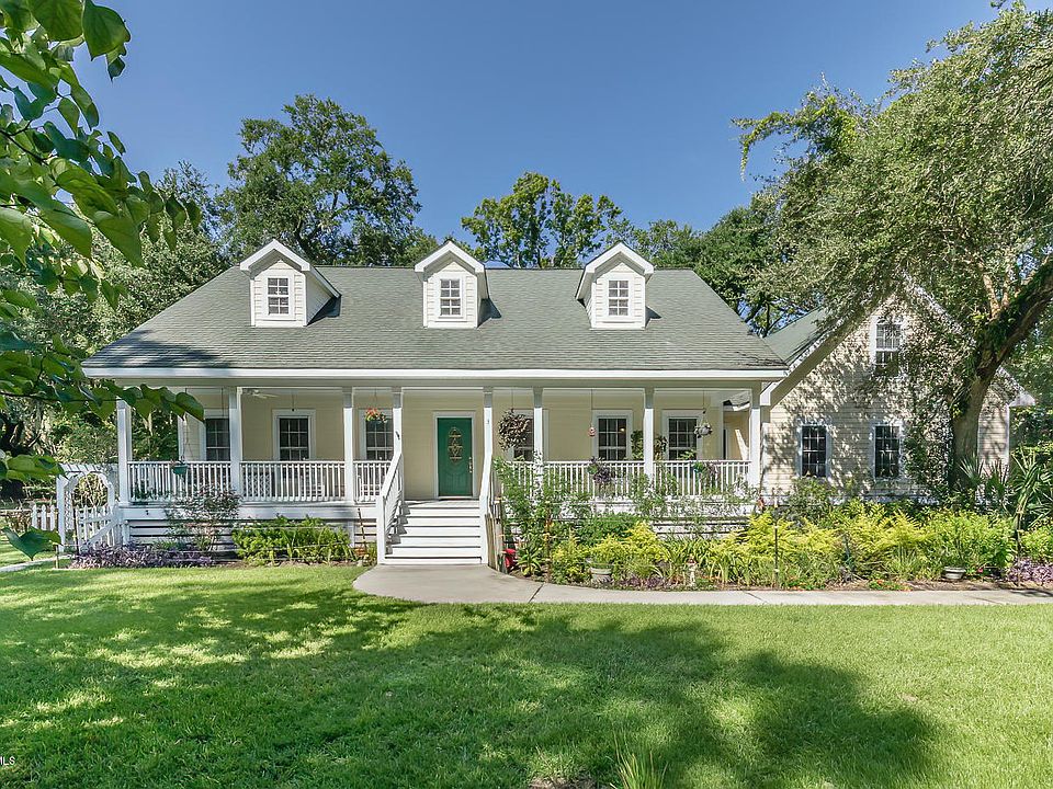 3 Webb Way, Beaufort, SC 29907 | Zillow