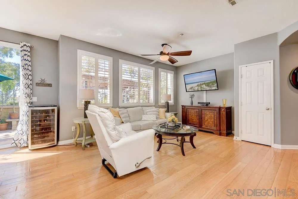 3755 Jetty Point — Photo 2