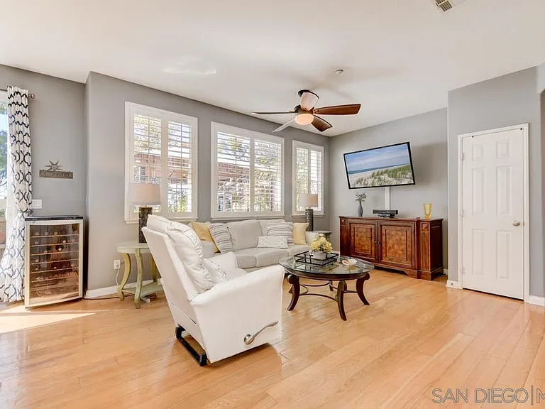 3755 Jetty Point — Photo 2