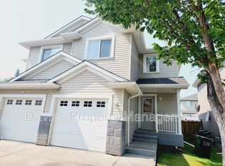 1428 Hodgson Way NW #42, Edmonton, AB T6R3P8