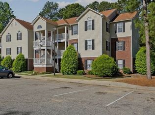 300 Bubble Creek Ct UNIT 5, Fayetteville, NC 28311