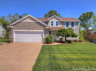 3533 Yukon Dr SW, Wyoming, MI 49418