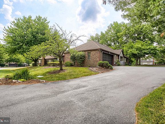 4th image of 4085 Greystone Dr