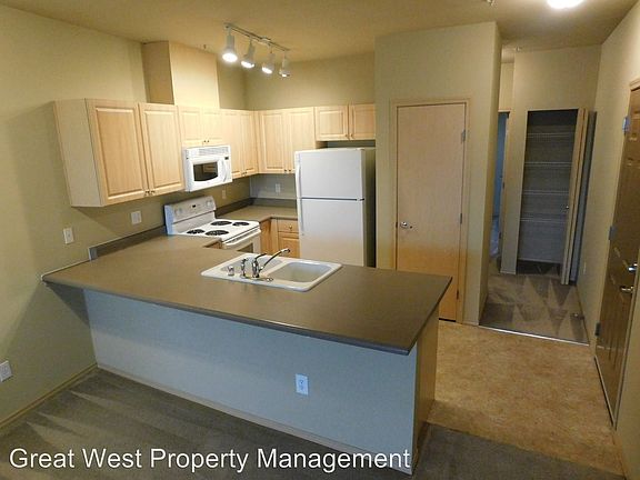 2nd image of 245 Tacoma Ave S APT 302