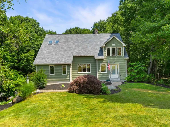 22 Longview Drive, Bow, NH 03304