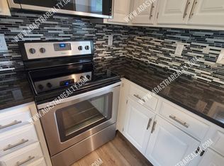 1442 W Mulberry St, Olathe, KS 66061