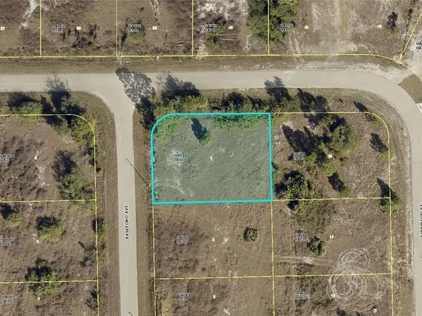1113 Baseford Ave, Lehigh Acres, FL 33974