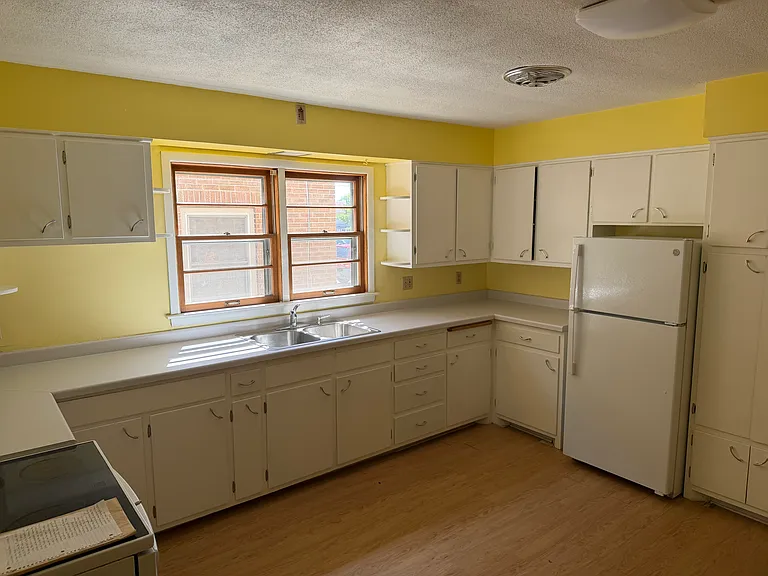 2138 E Johnson St #1 — Photo 6