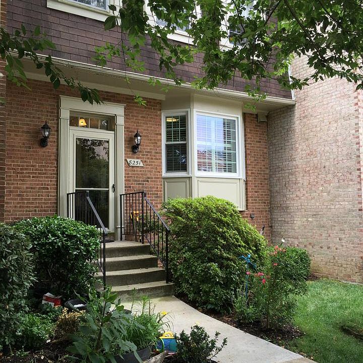 1st image of 8251 Cedar Landing Ct