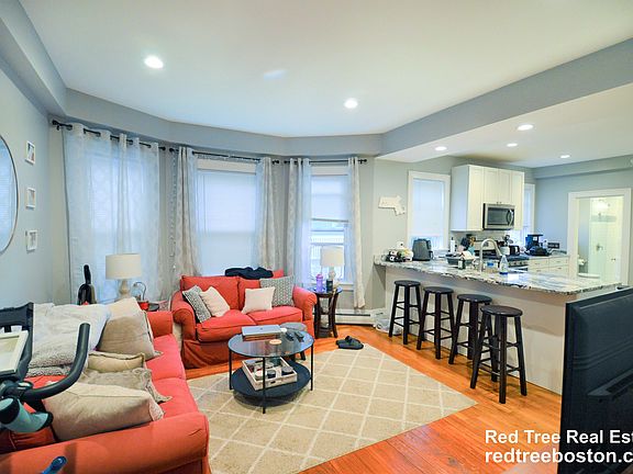 5th image of 62 Mapleton St #2