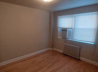 9863 Main St STE 2, Damascus, MD 20872