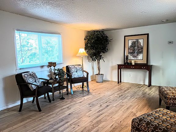 3rd image of 1500 W Thornton Pkwy Lot 436