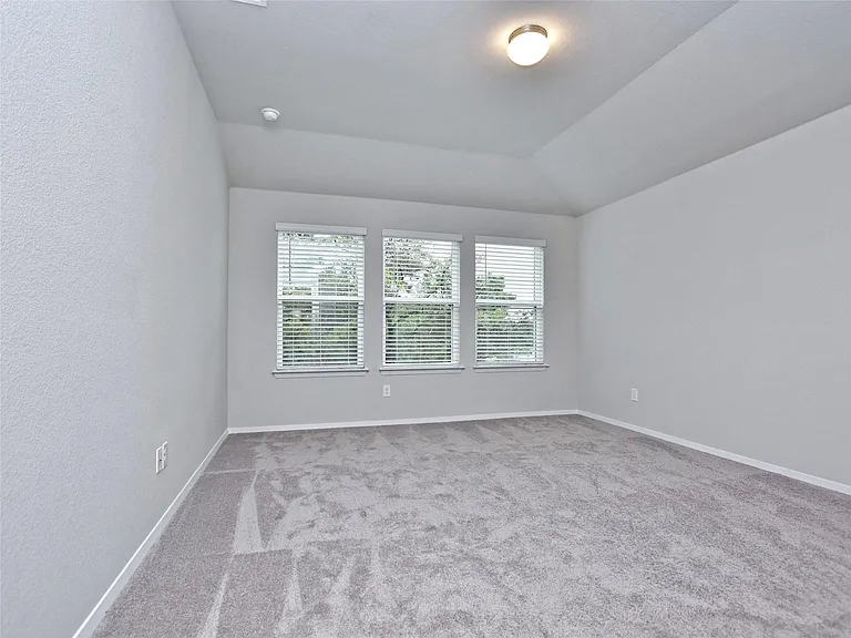21310 Mount View Dr — Photo 17