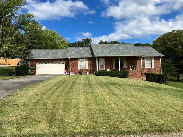 1691 Biltmore Dr, Cookeville, TN 38501