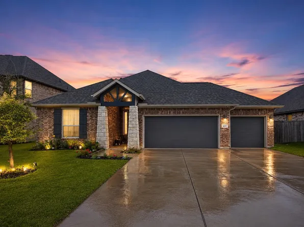 6111 Sandspur Springs Ln, Pearland, TX 77584