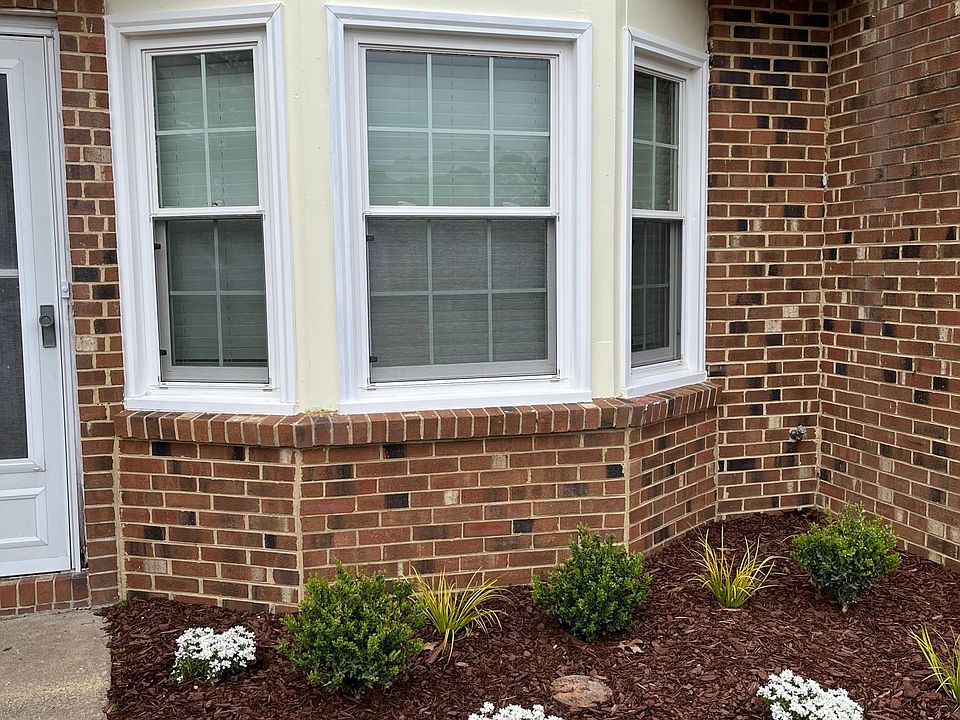 1st image of 5122 Castle Way