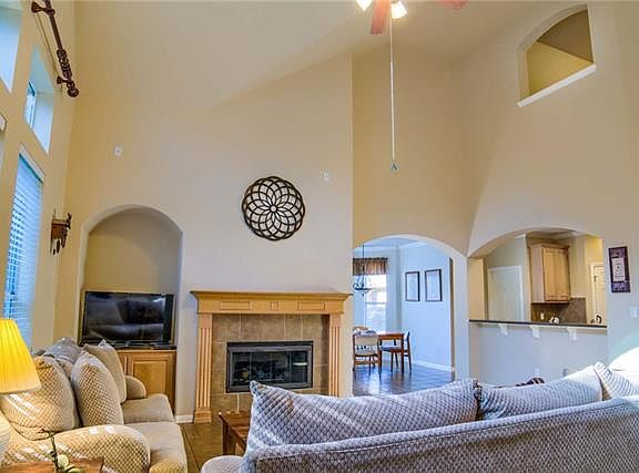 3rd image of 1704 Purple Sage Dr