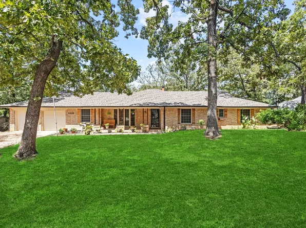 2109 Pat Ct, Denison, TX 75021