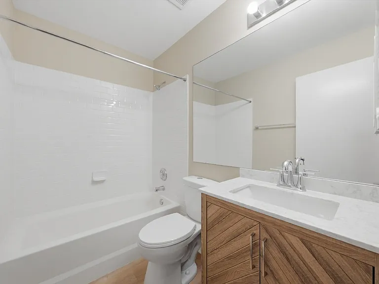 610 Woodhaven Dr — Photo 18