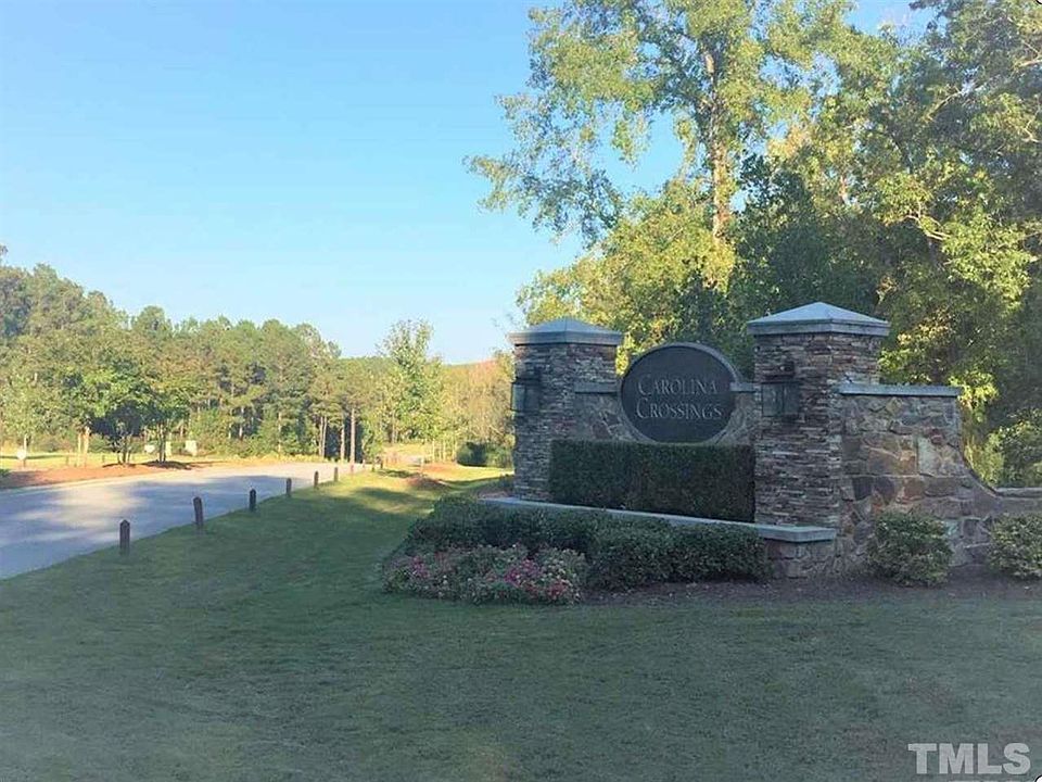 2nd image of 282 Carolina Crossings Dr