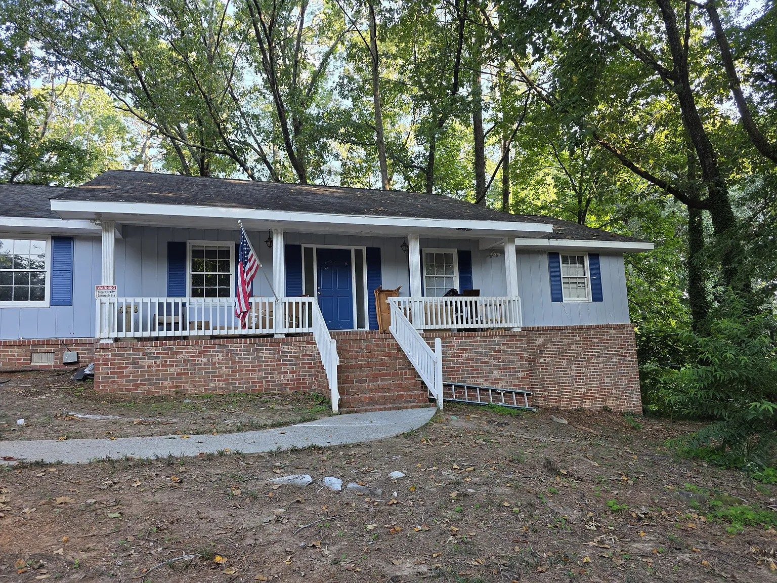3 bed, 1800 sqft, $1,790 — Photo 1