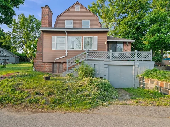 295 Rock Island Rd, Quincy, MA 02169