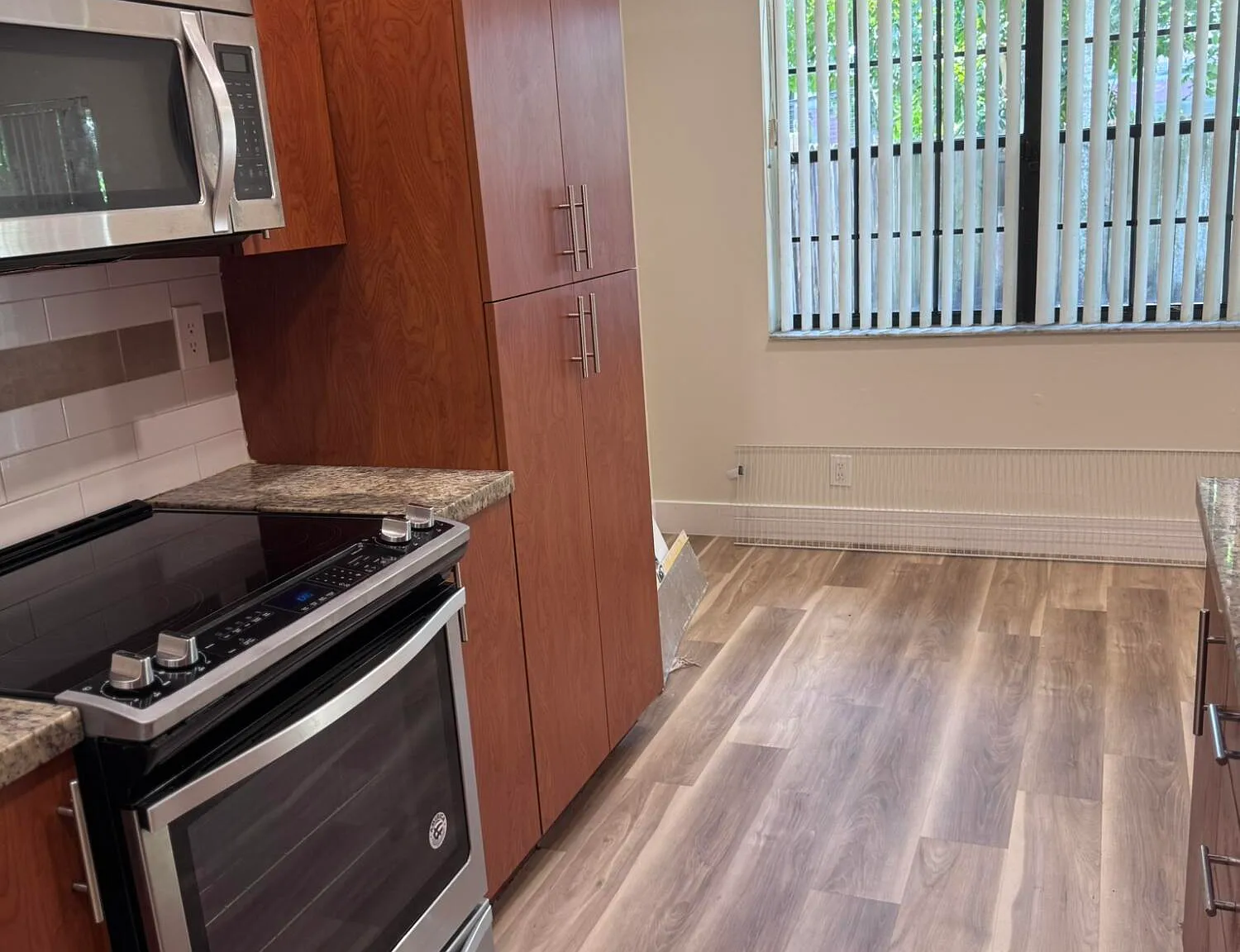 3 bed, 2.0 bath, 1235 sqft, $2,650 — Photo 1