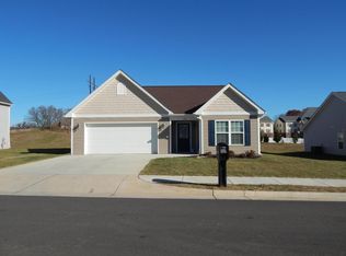 139 Lofty Cir, Stuarts Draft, VA 24477