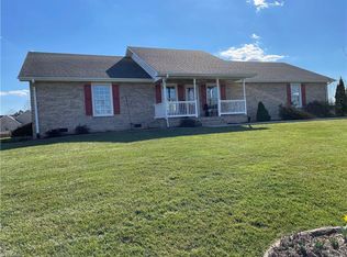 147 Spring Hill Ct, Mount Airy, NC 27030