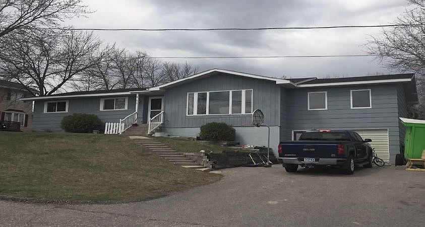 1st image of 617 W 6th St