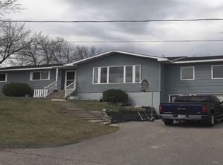 617 W 6th St, Starbuck, MN 56381