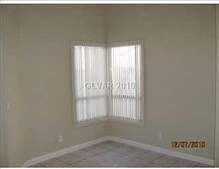 5th image of 4604 Checker Way