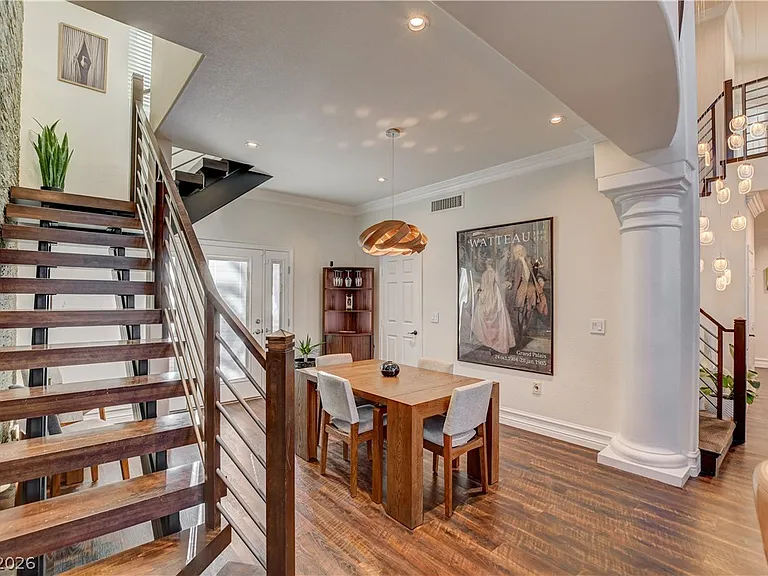 1409 Palantine Hill Dr — Photo 9